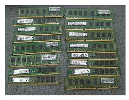 DDR3 Kingston по 4 гб