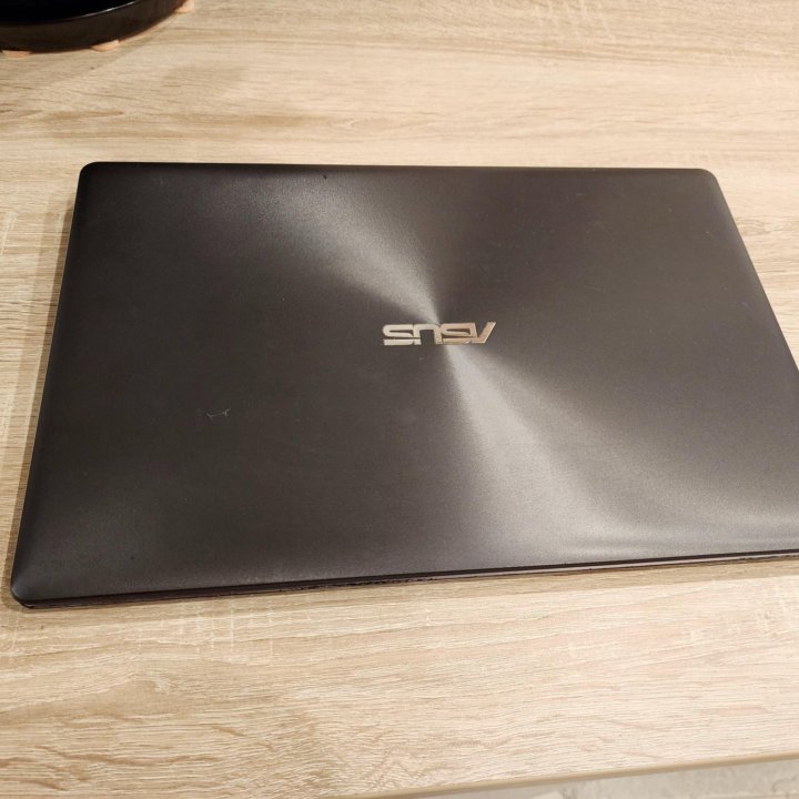 Asus X550LB, core i5, 12gb, SSD, nvidia gt740m