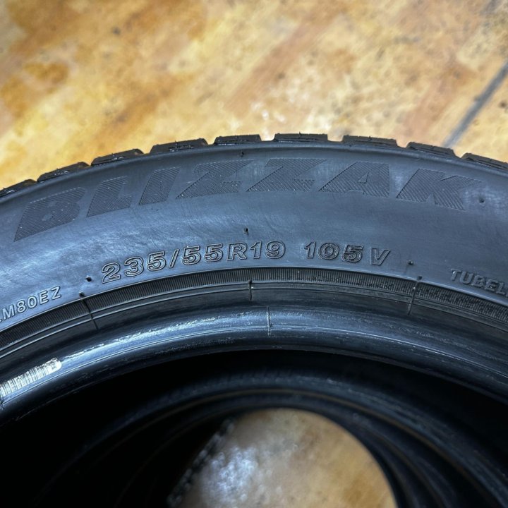 235/55/19 зима Bridgestone Blizzak LM 80 EVO