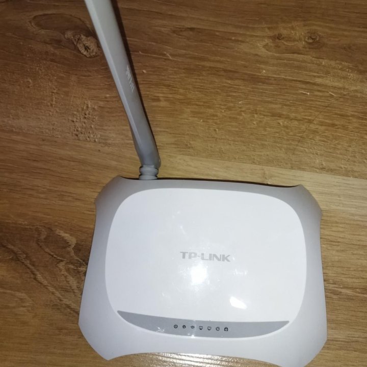 Роутер TP-Link TL-WR720N