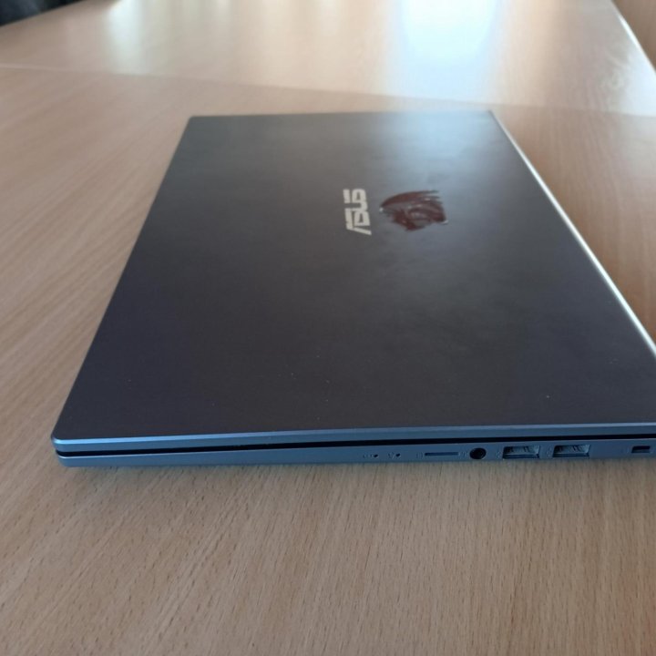 ASUS Vivobook M515UA Ryzen 5500U