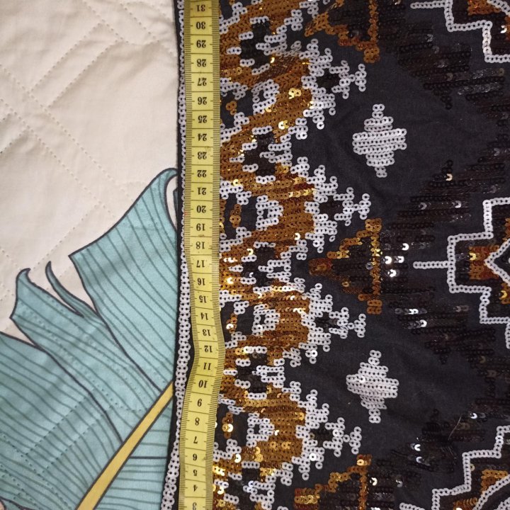 Юбка блестящая для девочки 10-11 лет