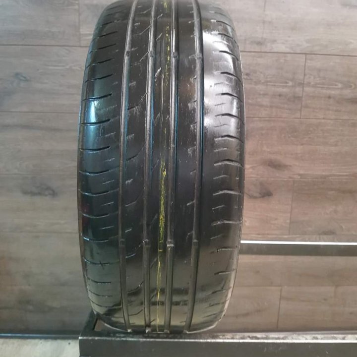 Continental ContiPremiumContact 2 R16 215/55 93V