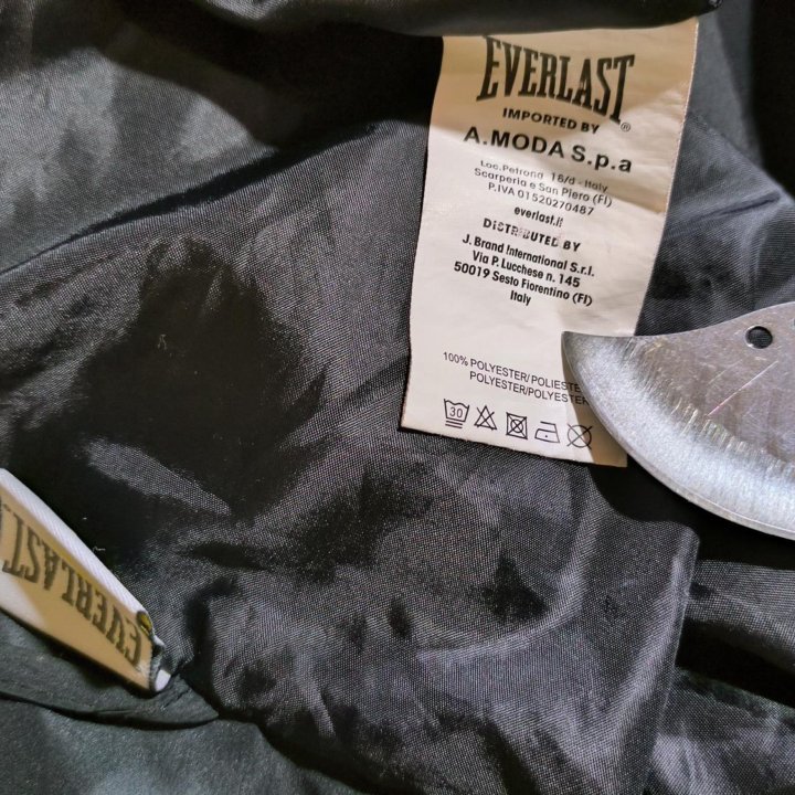 Пуховик Everlast оригинал