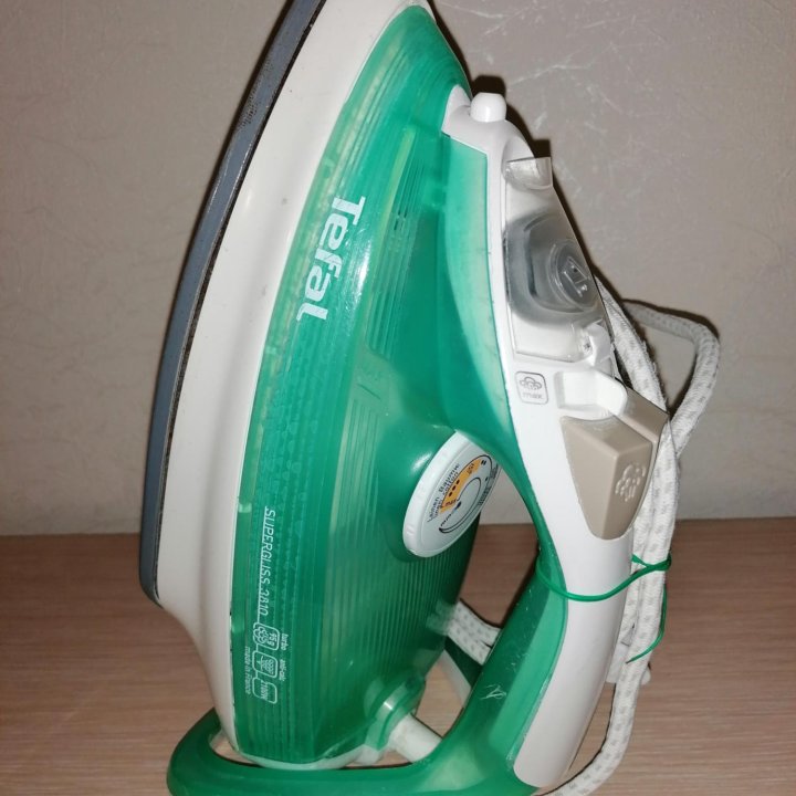 Утюг Tefal FV3810