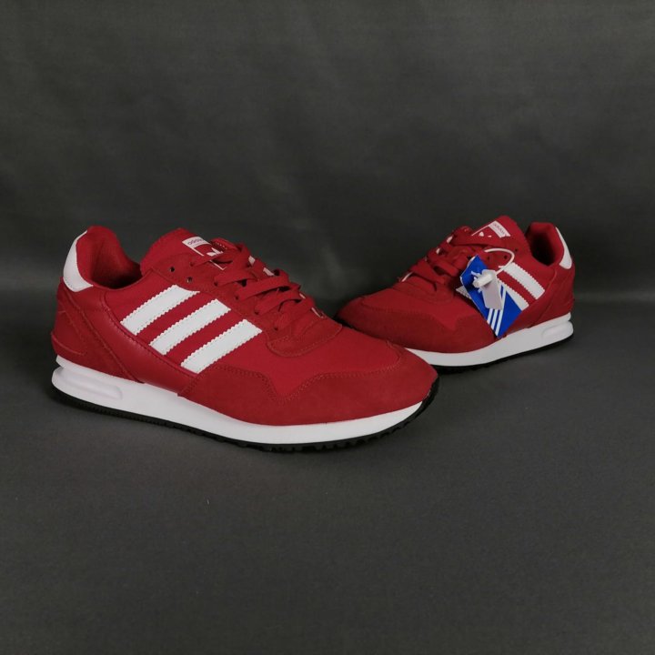 Кроссовки Adidas Lowertree red