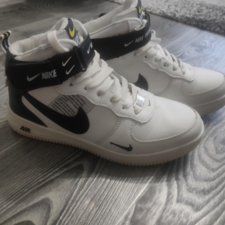 Кросовки зимние Nike air