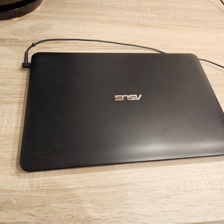 Asus X554L, core i3, 12gb, nvidia gt920m