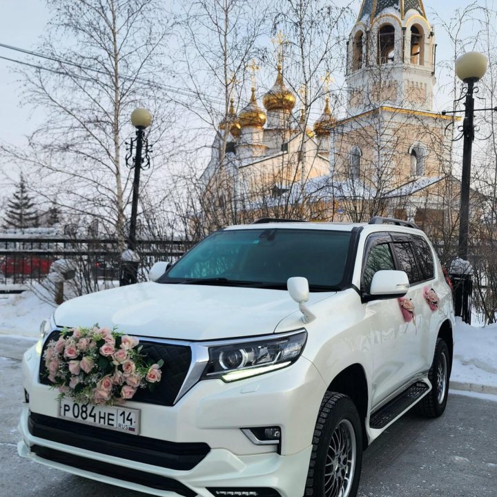 Аренда авто с водителями Toyota Land Cruiser 