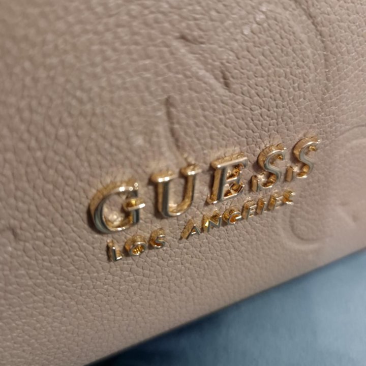 Сумка Guess