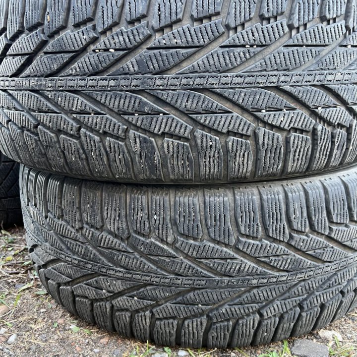 245 55 19 Nokian Hakkapeliitta R2 SUV зима комплек