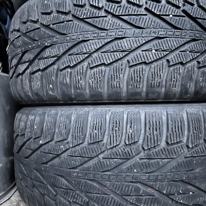 255 50 19 Nokian Hakkapeliitta R2 SUV зима 2 шины