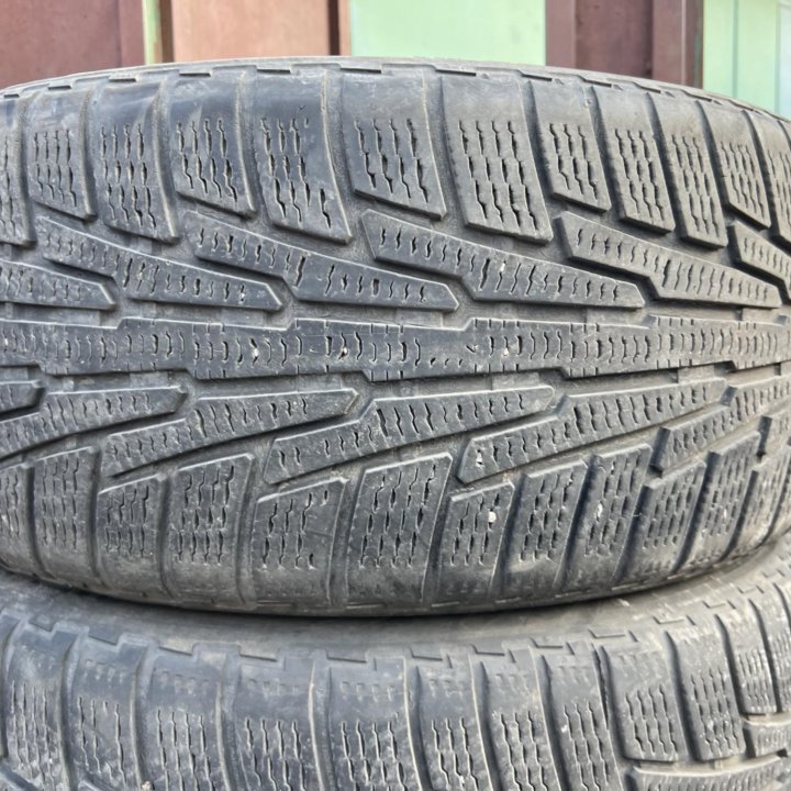 255 50 19 Nokian Hakkapeliitta R Sport Utility зим