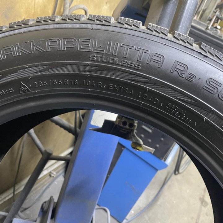 Nokian hakkapeliitta R2 SUV 235/55 R18