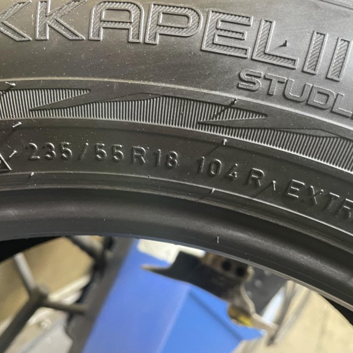 Nokian hakkapeliitta R2 SUV 235/55 R18