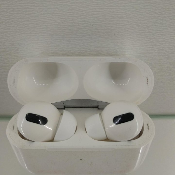 Блютуз наушники Apple AirPods Pro