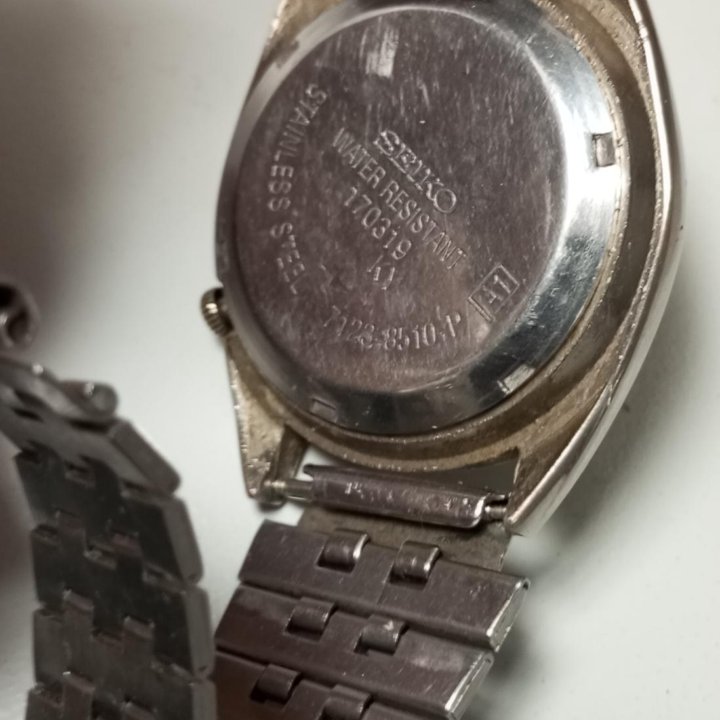 Наручные часы SEIKO