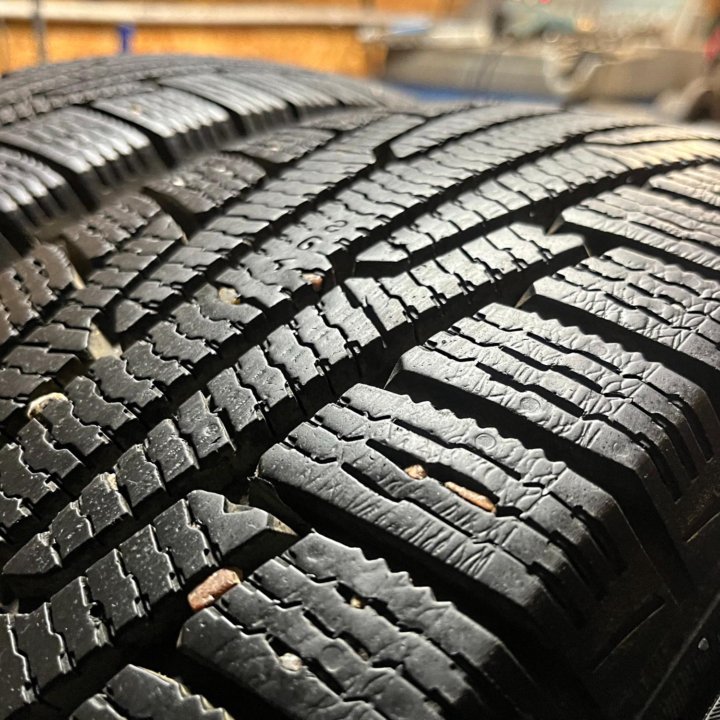 Зима Nokian Nordman RS2 185/65 R15 92R