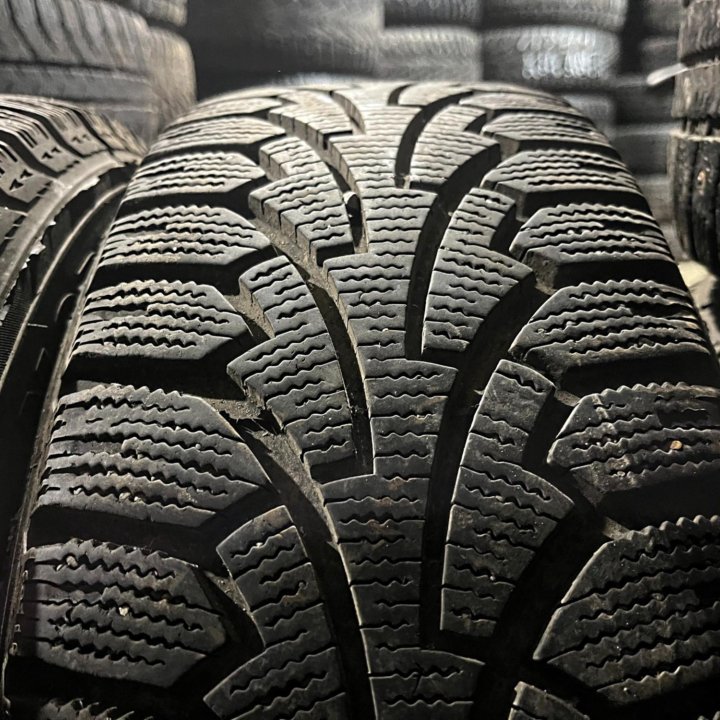 Зима Nokian Nordman RS 185/65 R15 92R