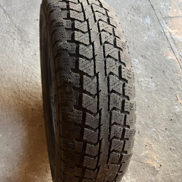 Viatti 195/75R16