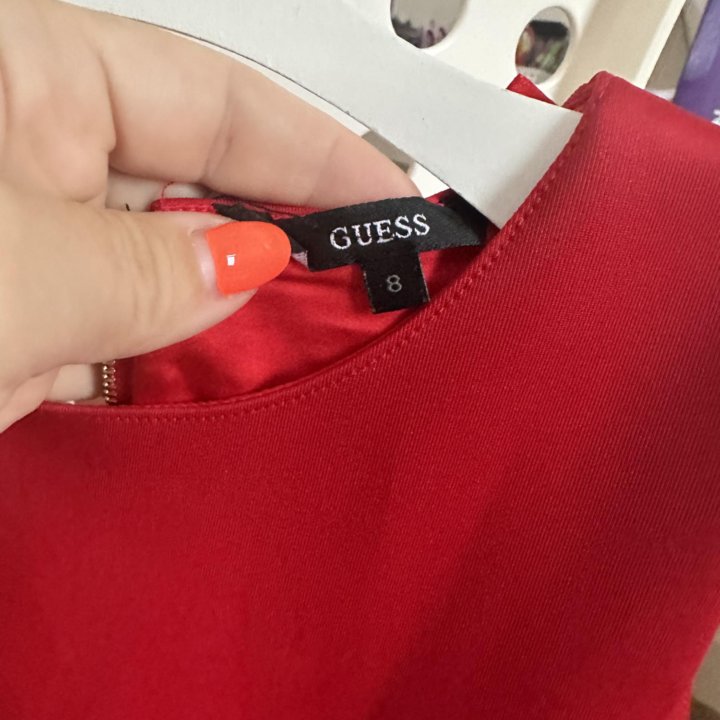 Платье Guess