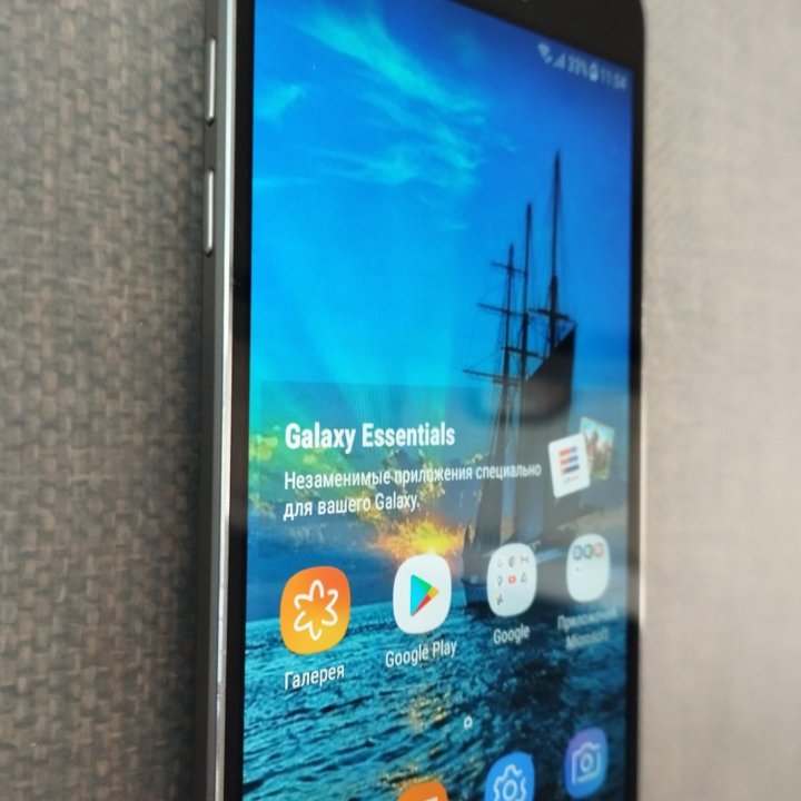 Samsung Galaxy J5(6) в отличном состоянии