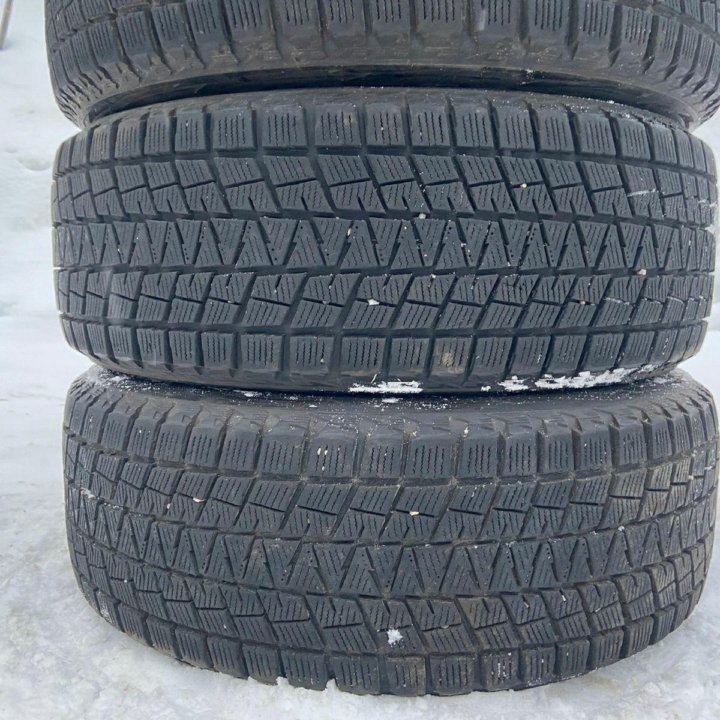 BRIDGESTONE BLIZZAK DM-V1 225/60/17