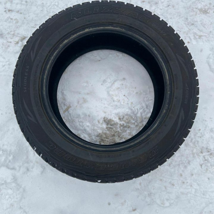 BRIDGESTONE BLIZZAK DM-V1 225/60/17