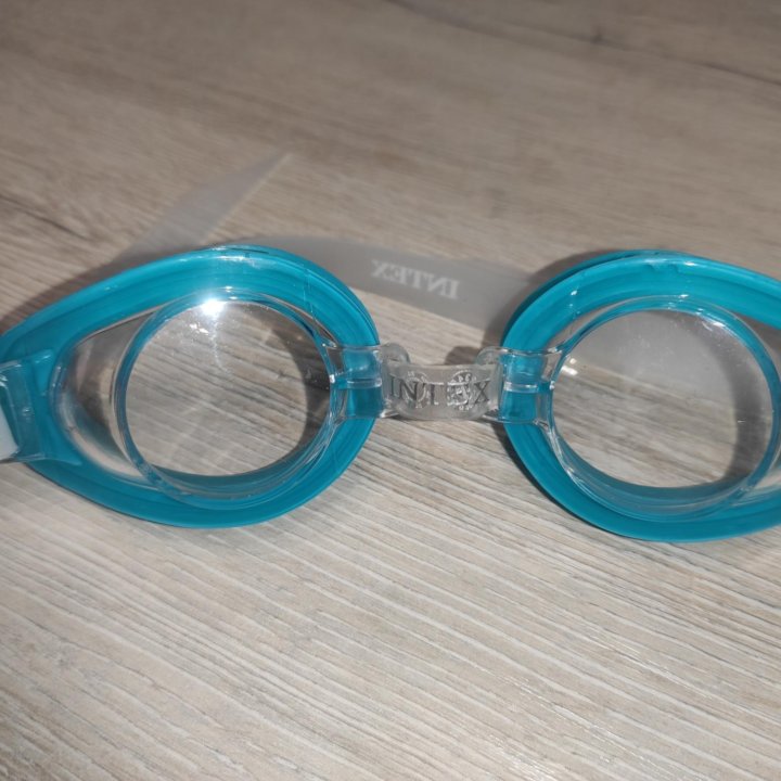 Очки для плавания на 3-8 лет