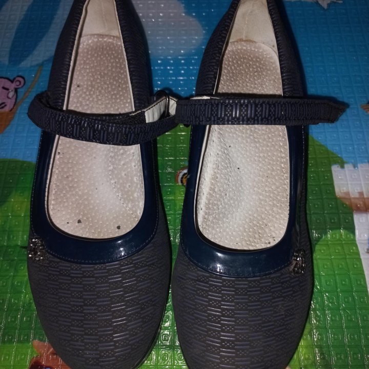 Туфли на девочку