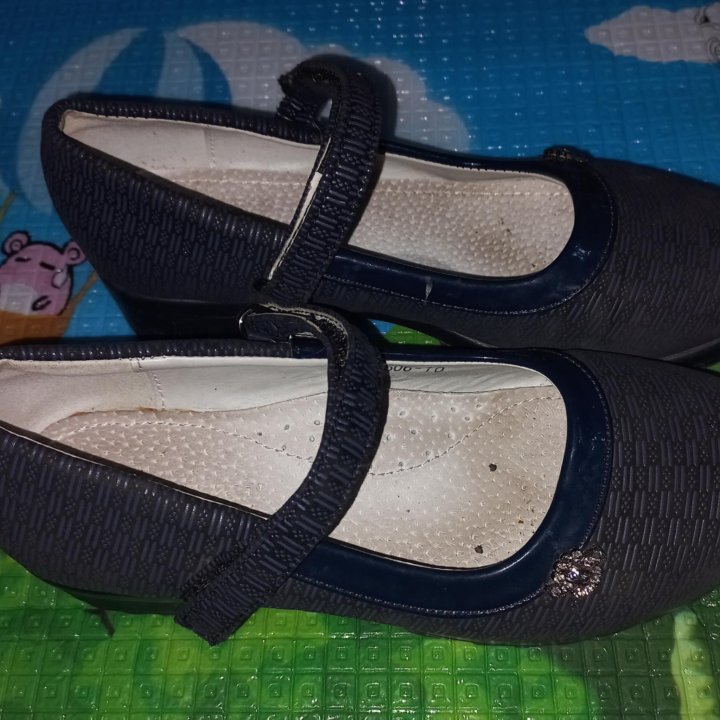 Туфли на девочку