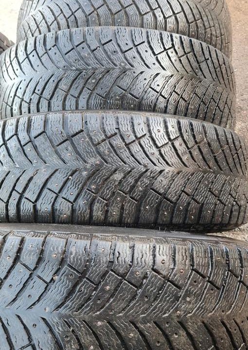 Шины зима шипы Michelin 225-65R17 4-2-1шт подбор