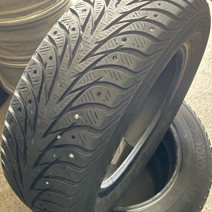 Yokohama IceGuard iG35 195/65 R15