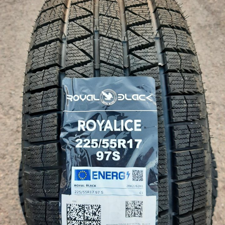 225/55 R17 97S 