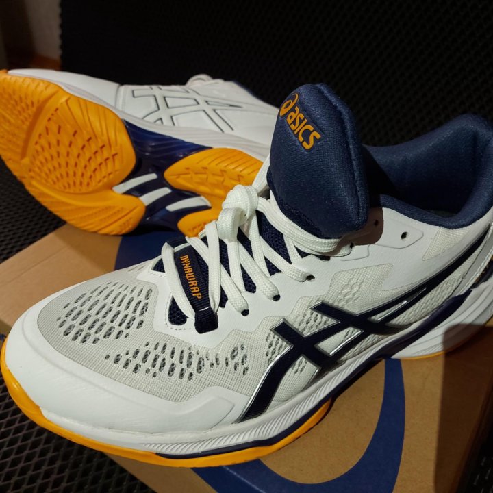 Кроссовки Asics, размер 41.5