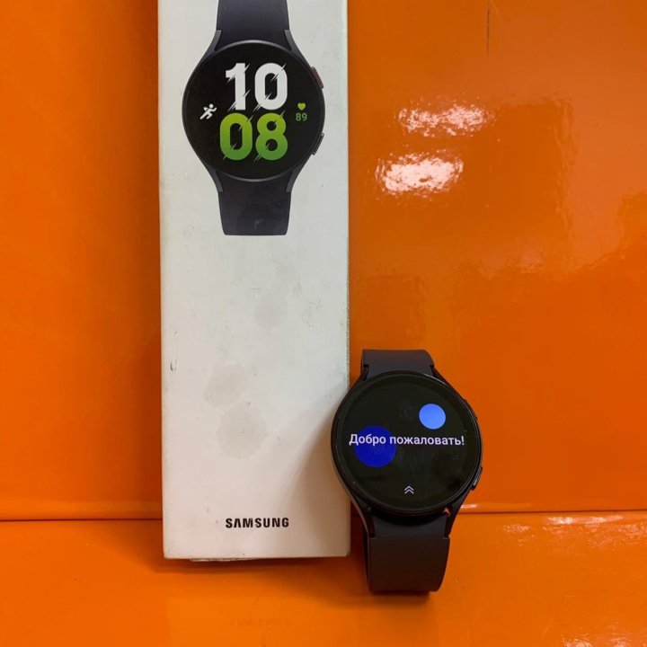 Умные часы Samsung Galaxy Watch4 Classic 42 мм