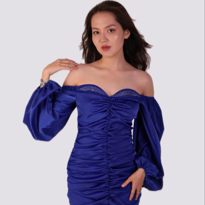 Продаю платья