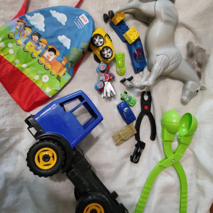 Наборы игрушек