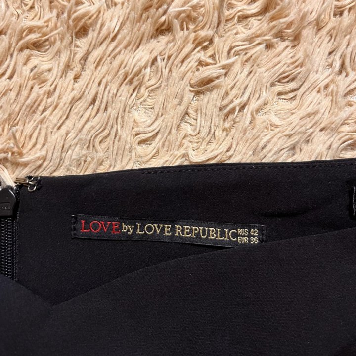 Платье Love Republic