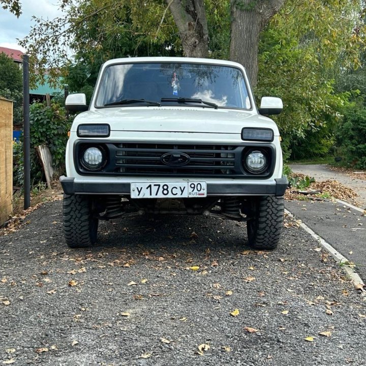 ВАЗ (Lada) Niva (4x4/Legend), 1993