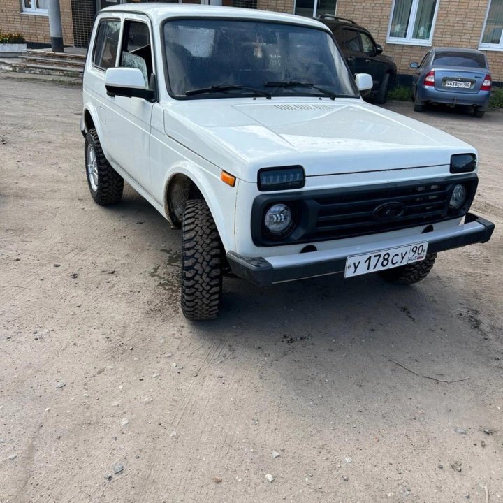 ВАЗ (Lada) Niva (4x4/Legend), 1993