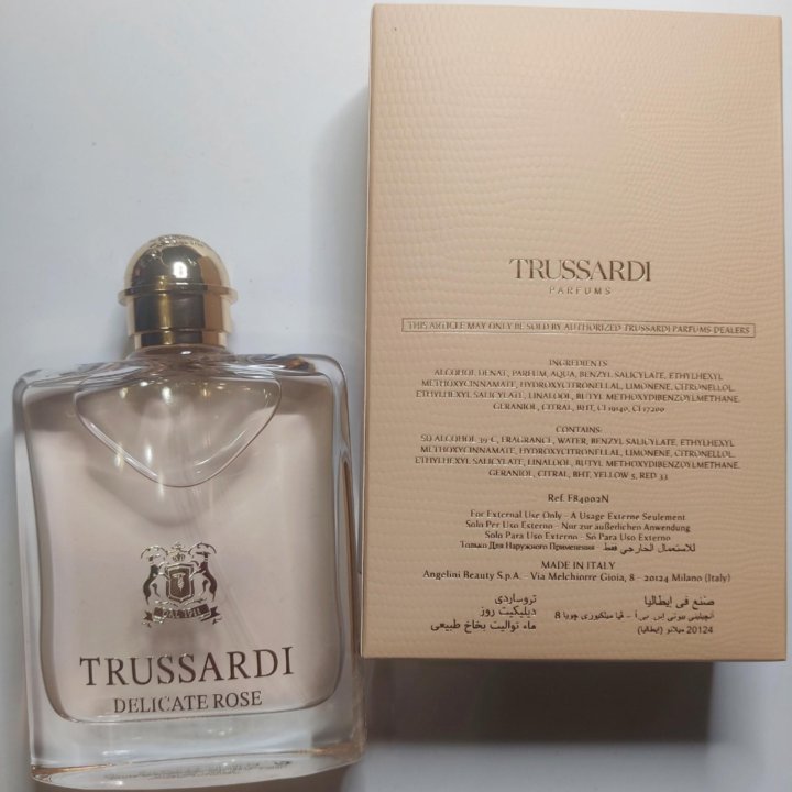 Туалетная вода Trussardi Delicate Rose ТЕСТЕР