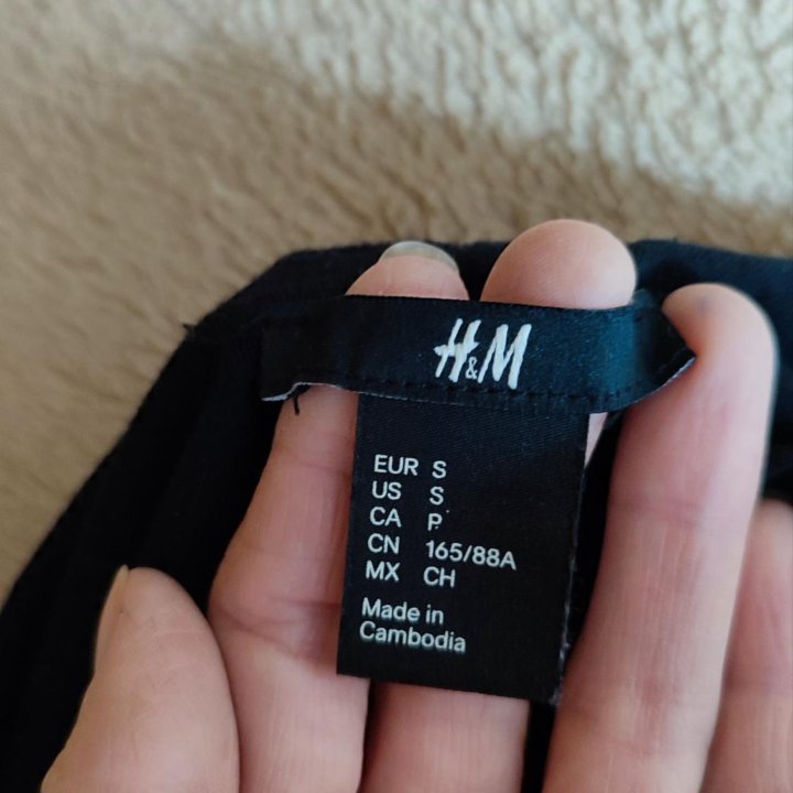 Платье женское чёрное H&M