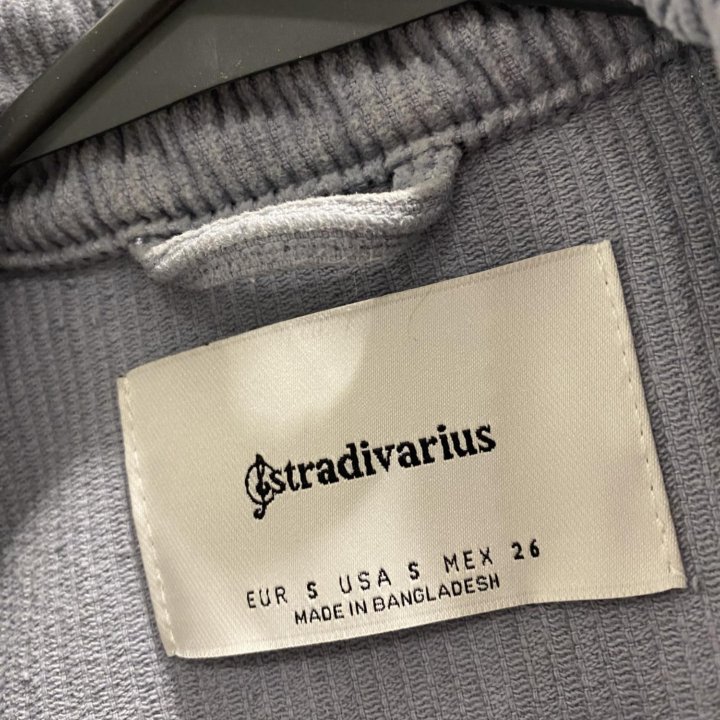 Куртка женская stradivarius размер s