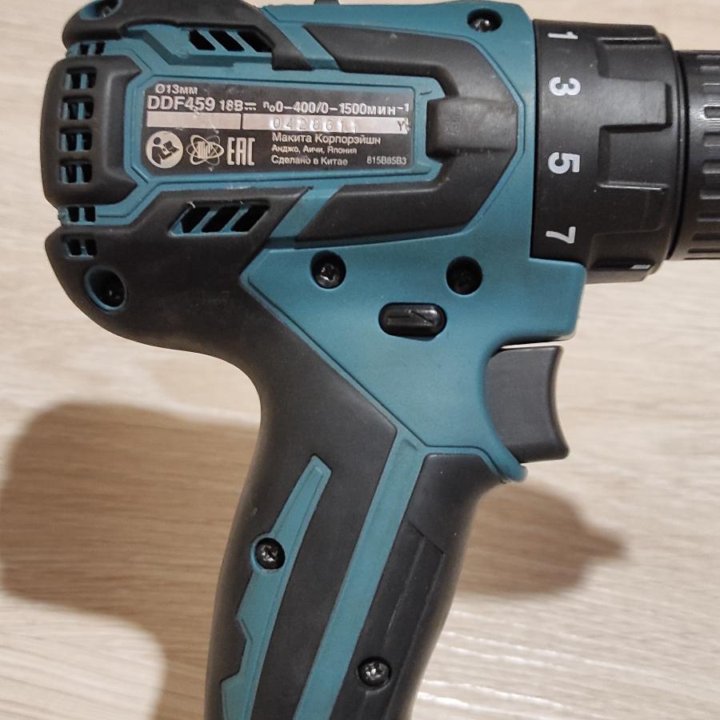 Оригинал. Дрель шуруповерт makita ddf459, 18volt