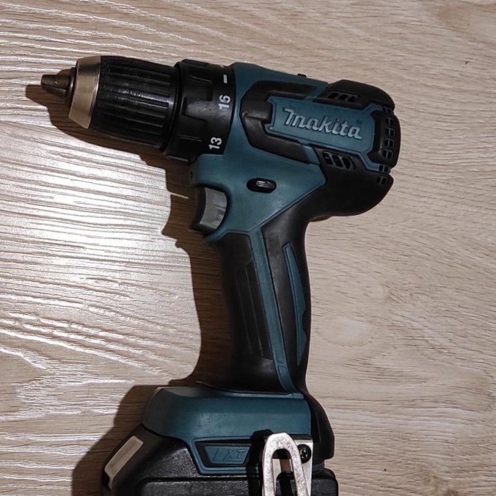 Оригинал. Дрель шуруповерт makita ddf459, 18volt