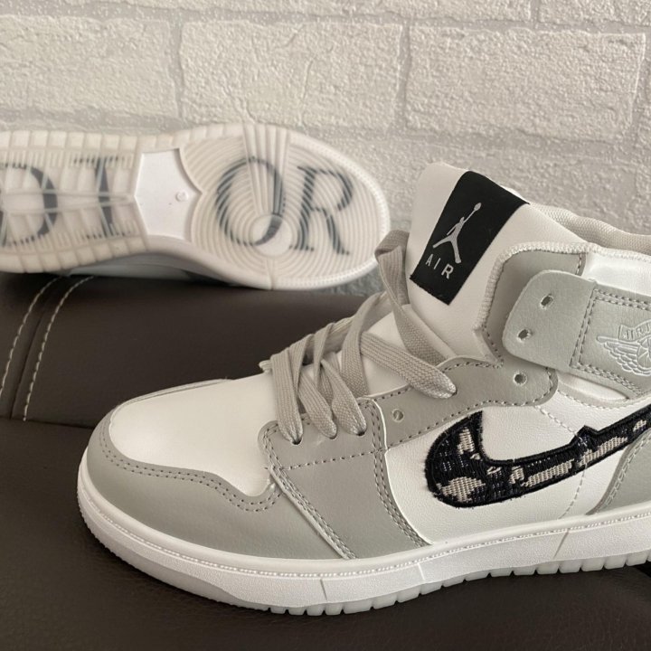 Nike air Jordan Dior кроссовки 34-41