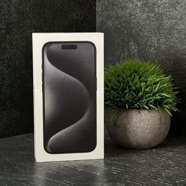 iPhone 15 Pro 256Gb Black Titanium / Новый