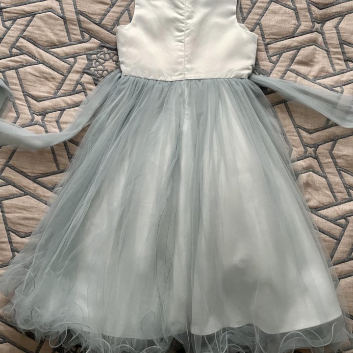 Платье нарядное детское 122 128