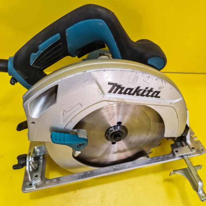 Makita HS7601